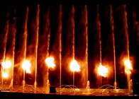 Уникальный фонтан приведенный музыки, система фонтана Дий музыкальная с пламенем огня поставщик