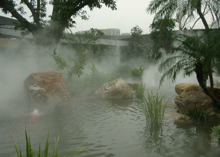 Белой дизайн сада фонтана тумана воды цвета естественной подгонянный воздушной форсункой поставщик